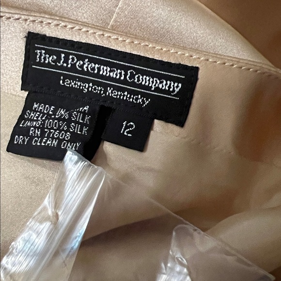 THE J. PETERMAN COMPANY Silk Blouse - Picture 7 of 7